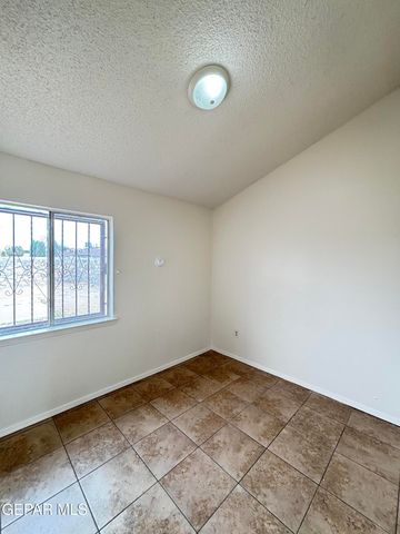 9321 CHANTILLY Drive, El Paso, TX 79907