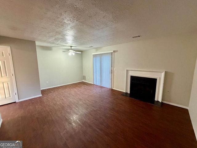 2939 Aspen Woods Ent, Atlanta, GA 30360