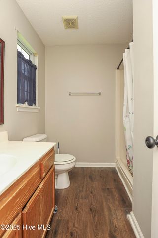 302 Paddock Place, Jacksonville, NC 28546