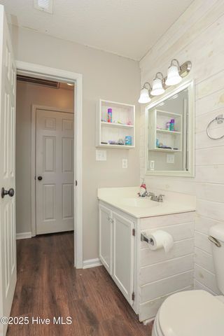 302 Paddock Place, Jacksonville, NC 28546