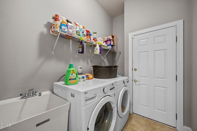 11620 Broadfield Court, Raleigh, NC 27617