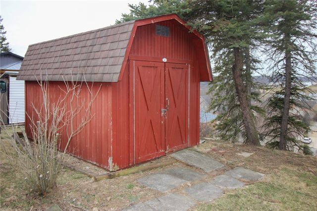 164 Gill Hall Rd, Jefferson Hills, PA 15025