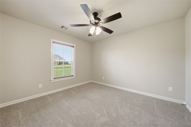 8438 E 106th Place N, Owasso, OK 74055