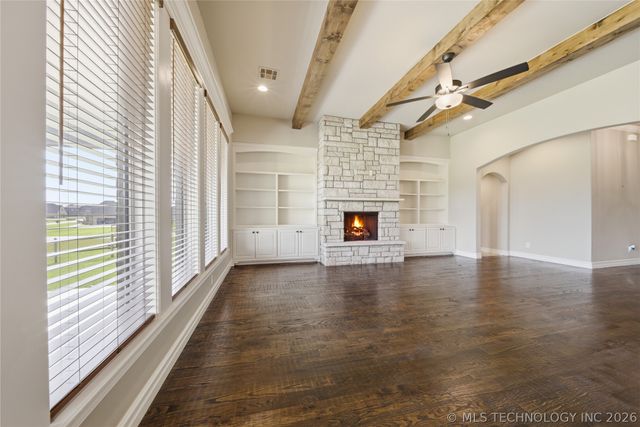 8438 E 106th Place N, Owasso, OK 74055