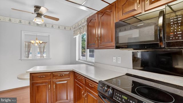 306 SHETLANDS LN, Glen Burnie, MD 21061