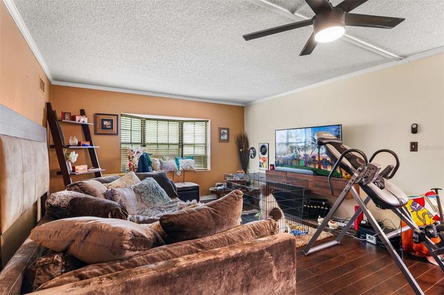 100 E OAK TERRACE DRIVE C1, Leesburg, FL 34748
