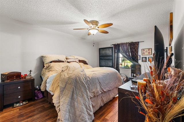 100 E OAK TERRACE DRIVE C1, Leesburg, FL 34748