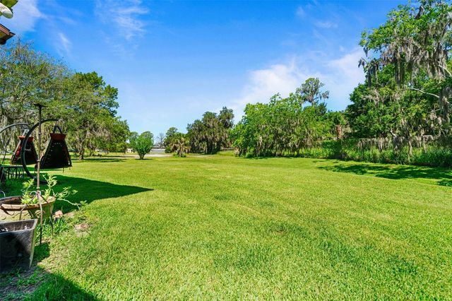 100 E OAK TERRACE DRIVE C1, Leesburg, FL 34748
