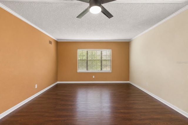 100 E OAK TERRACE DRIVE C1, Leesburg, FL 34748