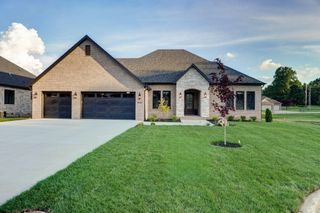 5030 East Swale Court, Springfield, MO 65802