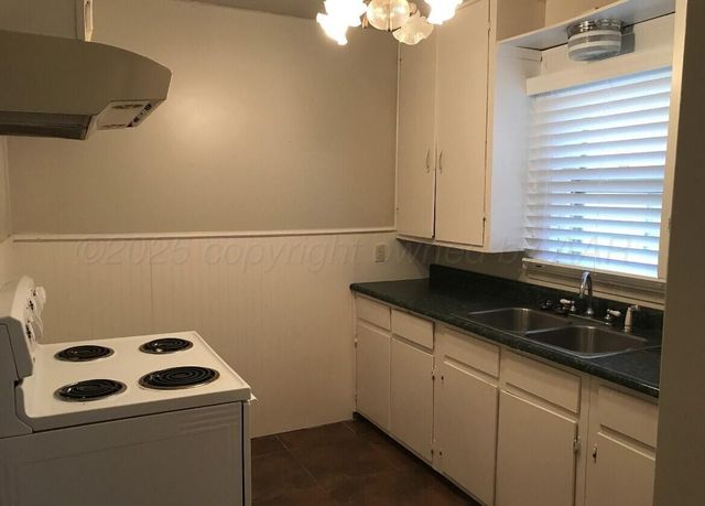 3407 S HARRISON Street, Amarillo, TX 79109