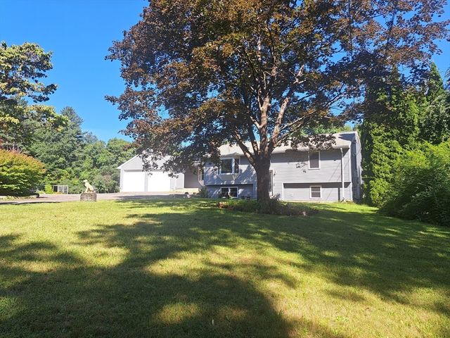 442 Rawson Street, Leicester, MA 01524