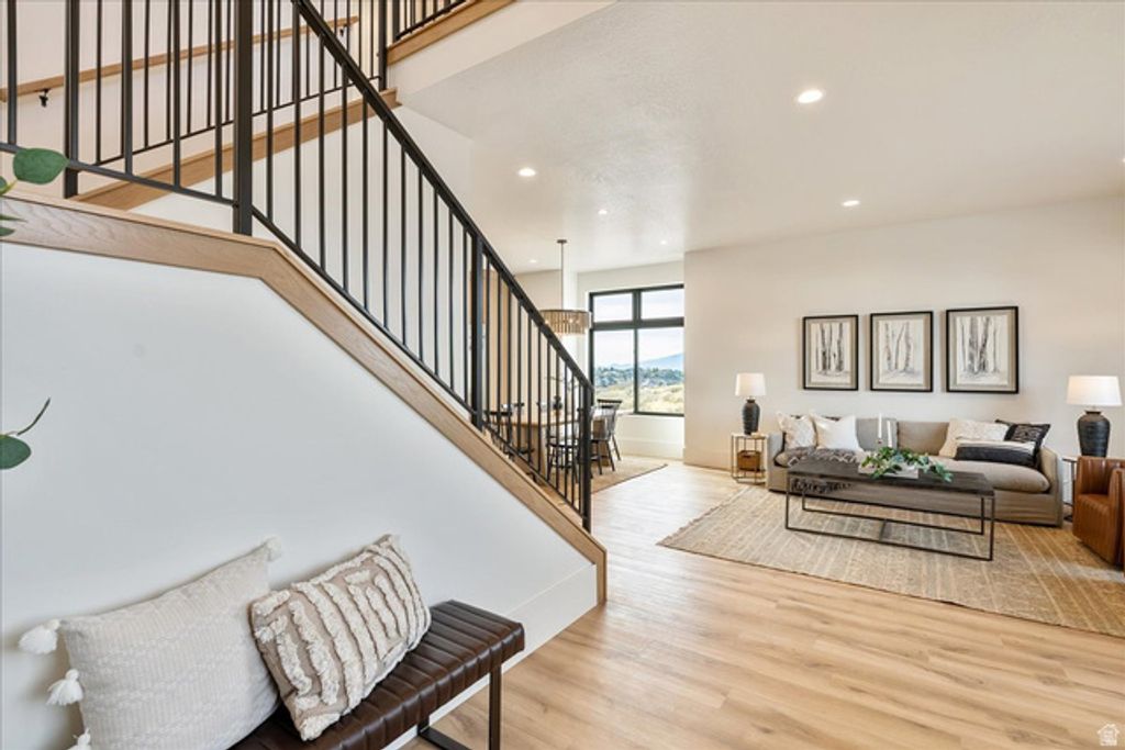 Image 2 of property listing at 1610 E CENTER POINTE DR, Lehi, UT 84043