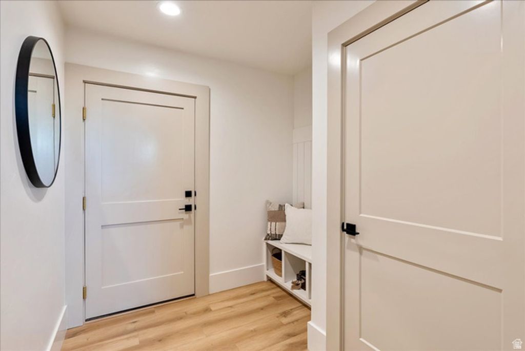 Image 53 of property listing at 1610 E CENTER POINTE DR, Lehi, UT 84043
