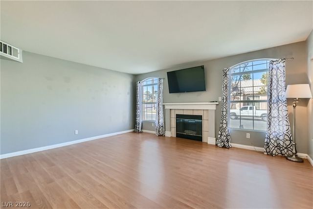 8473 Sewards Bluff Avenue 8473, Las Vegas, NV 89129