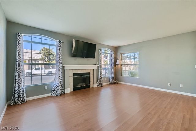 8473 Sewards Bluff Avenue 8473, Las Vegas, NV 89129