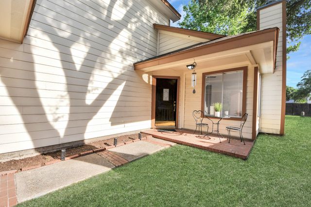 16114 Golden Sands Drive, Houston, TX 77095