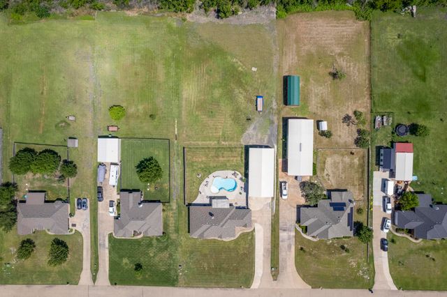 11155 Country Ridge Lane, Forney, TX 75126