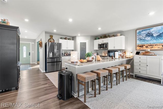 8371 Crossbow Court, Grand Blanc, MI 48439