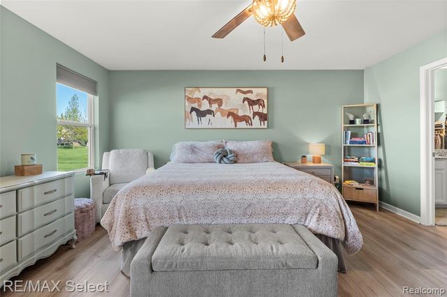 8371 Crossbow Court, Grand Blanc, MI 48439