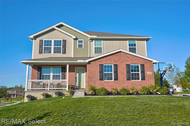 8371 Crossbow Court, Grand Blanc, MI 48439