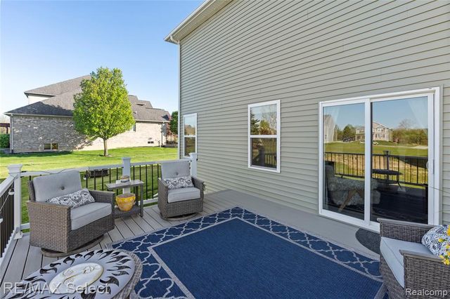 8371 Crossbow Court, Grand Blanc, MI 48439
