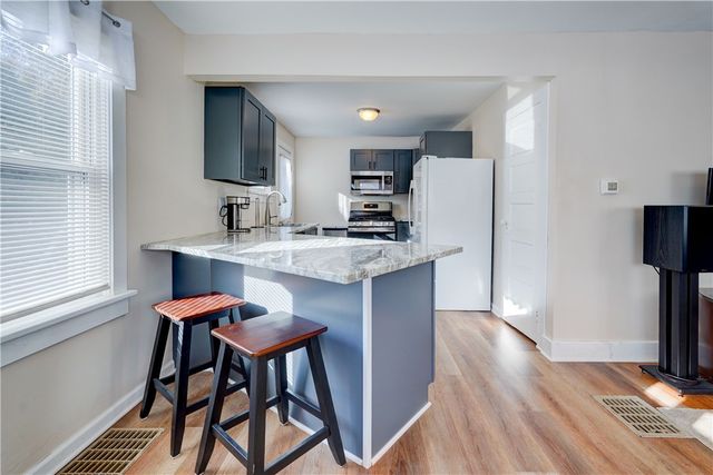 172 Wildmere Road, Irondequoit, NY 14617