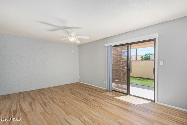 5100 N MILLER Road 8, Scottsdale, AZ 85250