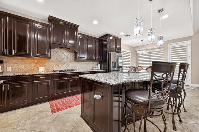 710 Butterfly Garden Trail, Richmond, TX 77406
