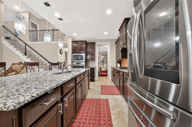 710 Butterfly Garden Trail, Richmond, TX 77406