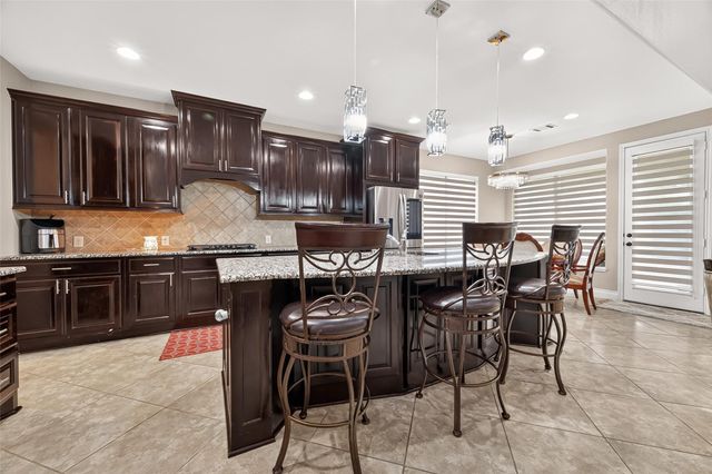 710 Butterfly Garden Trail, Richmond, TX 77406