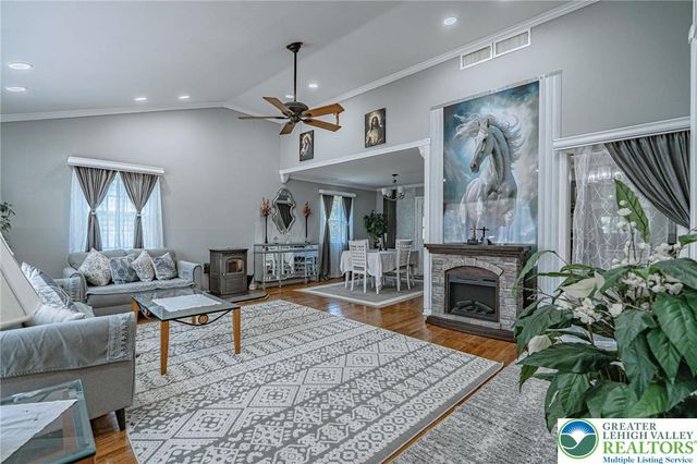 2627 Nottingham Road, Bethlehem City, PA 18017