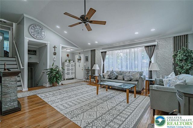 2627 Nottingham Road, Bethlehem City, PA 18017