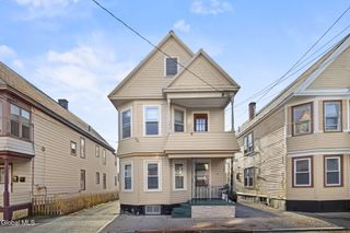 19 Ingersoll Avenue, Schenectady, NY 12305