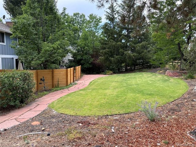 8365 E Jamison Cir N, Englewood, CO 80112