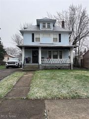 12612 Christine Avenue, Garfield Heights, OH 44105