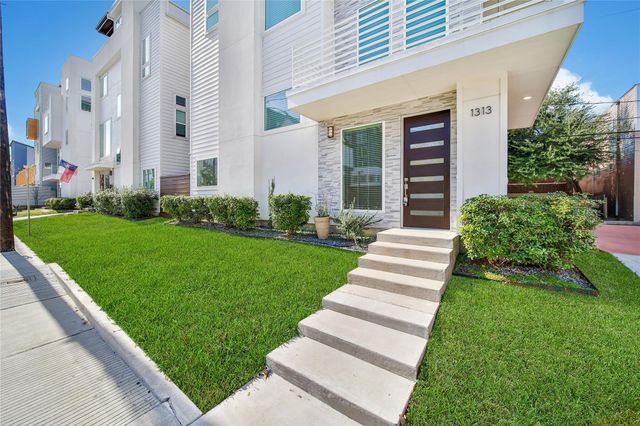 1313 Lakin Street, Houston, TX 77007