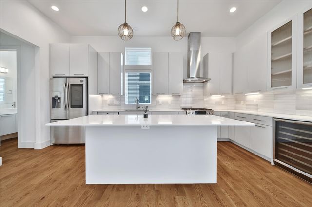 1313 Lakin Street, Houston, TX 77007