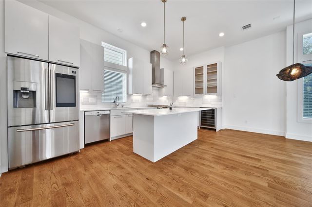 1313 Lakin Street, Houston, TX 77007