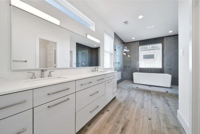 1313 Lakin Street, Houston, TX 77007