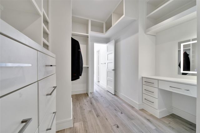 1313 Lakin Street, Houston, TX 77007