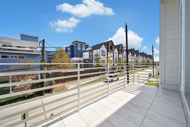 1313 Lakin Street, Houston, TX 77007