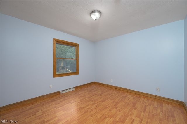 3744 Pelham Lane, Kent, OH 44240