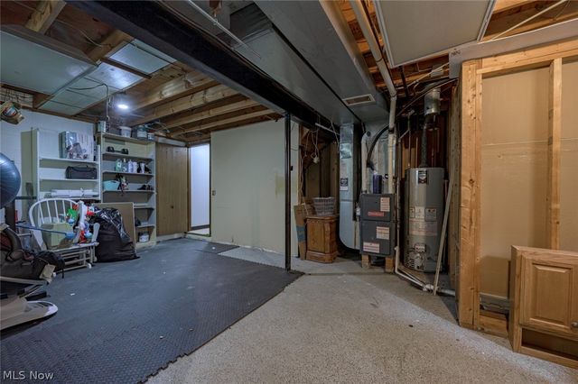3744 Pelham Lane, Kent, OH 44240