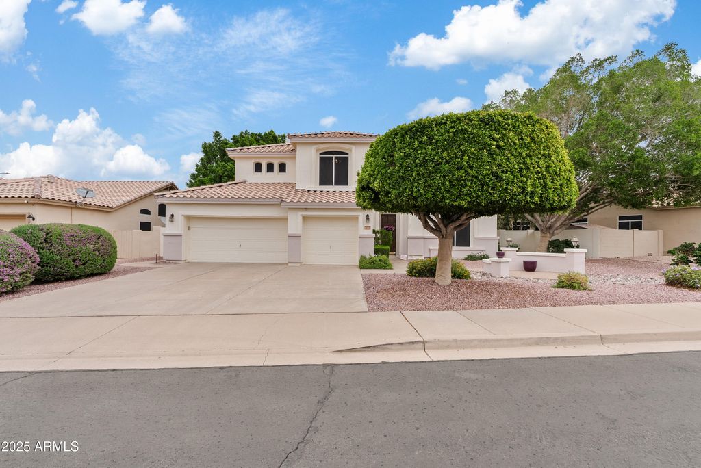 6512 E VIRGINIA Street, Mesa, AZ 85215 — photo 2
