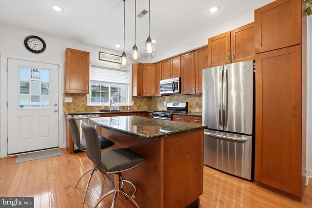 1020 S CLEVELAND ST, Philadelphia, PA 19146