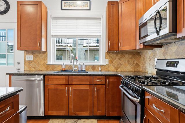 1020 S CLEVELAND ST, Philadelphia, PA 19146