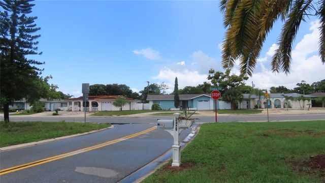 2459 RUTLAND LANE, Clearwater, FL 33763