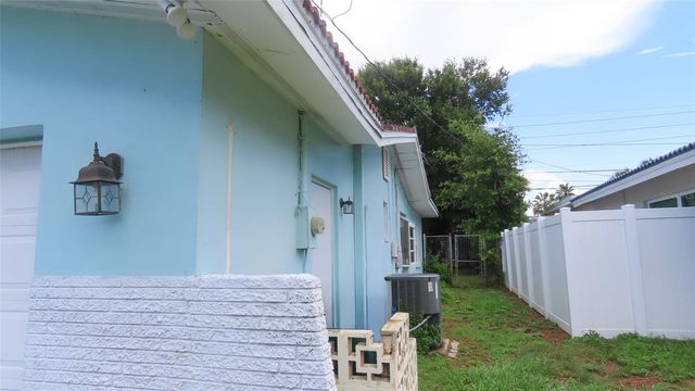 2459 RUTLAND LANE, Clearwater, FL 33763