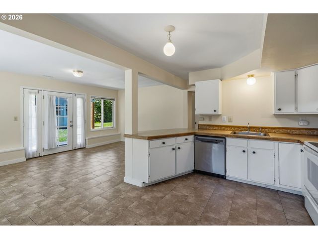 9540 Sw TERWILLIGER Blvd, Portland, OR 97219